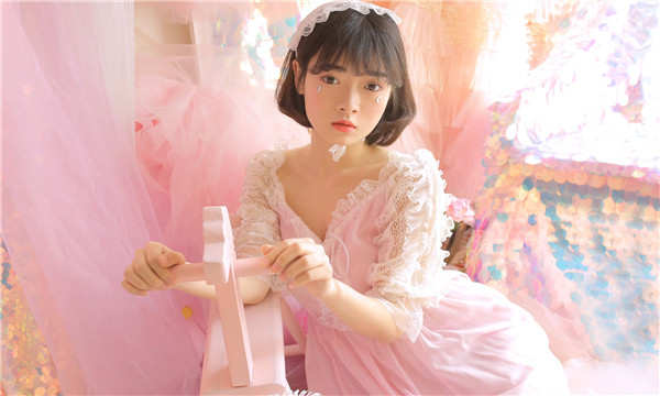 武宣供卵试管代怀生子多少钱？这一直是很多不孕不育家庭关注的话题。在中国，不孕不育的发生率越来越高，根据《中国不孕不育现状调研报告》显示，育龄夫妇的不孕不育率从20年前的3%增长至现在的12.5%-18.2%，患者人数高达6000万以上。在这样的背景下，许多家庭通过供卵试管来实现自己的生育梦想。那么，供卵试管代怀生子的费用到底是多少呢？