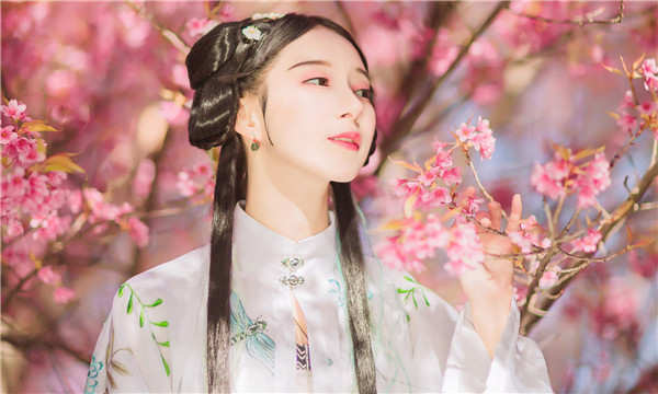 武宣供卵试管婴儿：助您实现家庭梦想的科学方案
